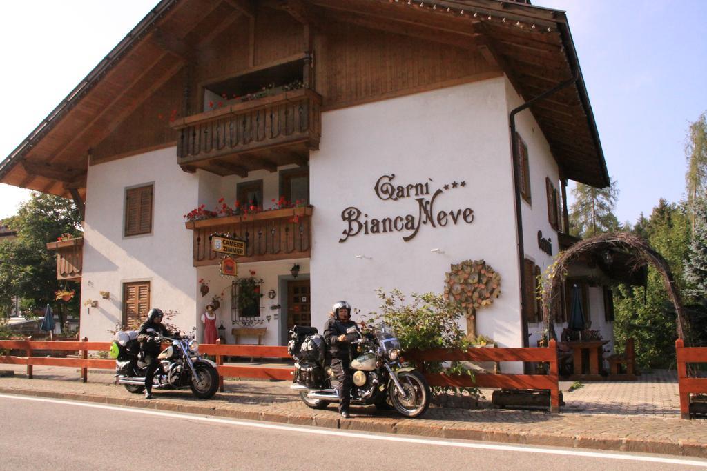 Garni Biancaneve Ruffre-Mendola Kültér fotó