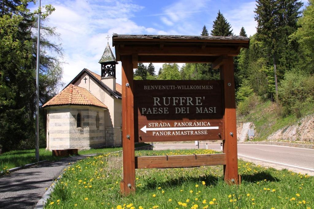 Garni Biancaneve Ruffre-Mendola Kültér fotó